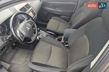 Внедорожник / Кроссовер Mitsubishi ASX 2013 в 