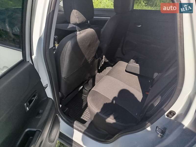 Внедорожник / Кроссовер Mitsubishi ASX 2011 в Гайвороне