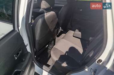 Позашляховик / Кросовер Mitsubishi ASX 2011 в 