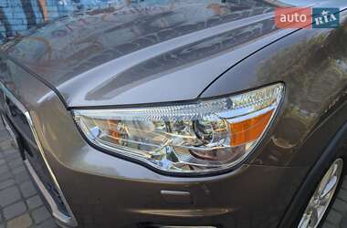 Внедорожник / Кроссовер Mitsubishi ASX 2016 в 