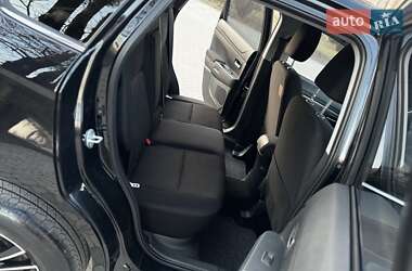 Внедорожник / Кроссовер Mitsubishi ASX 2014 в 