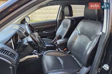 Позашляховик / Кросовер Mitsubishi ASX 2011 в 