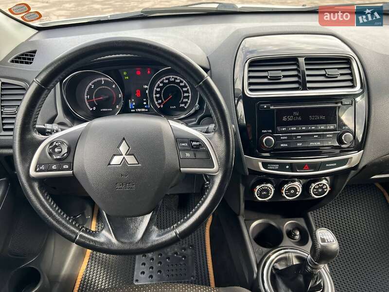 Внедорожник / Кроссовер Mitsubishi ASX 2015 в Новоархангельске