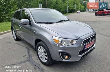 Внедорожник / Кроссовер Mitsubishi ASX 2014 в 