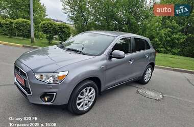 Внедорожник / Кроссовер Mitsubishi ASX 2014 в 