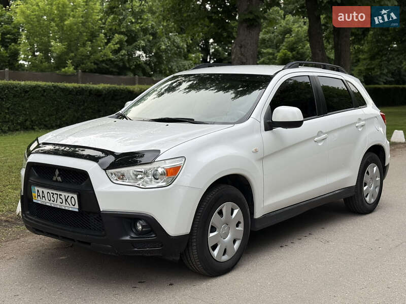 Mitsubishi ASX 2011