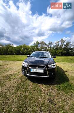 Внедорожник / Кроссовер Mitsubishi ASX 2011 в 