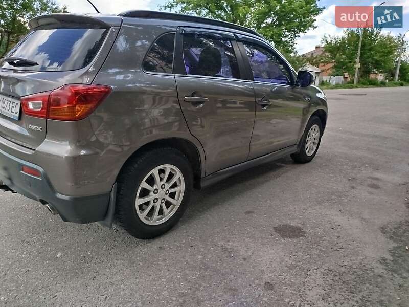Внедорожник / Кроссовер Mitsubishi ASX 2010 в Харькове
