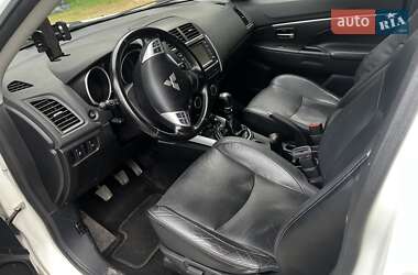 Позашляховик / Кросовер Mitsubishi ASX 2011 в 