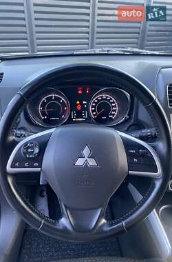 Позашляховик / Кросовер Mitsubishi ASX 2014 в 