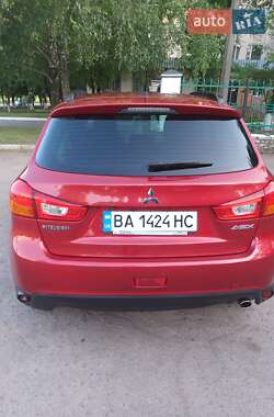 Внедорожник / Кроссовер Mitsubishi ASX 2014 в 