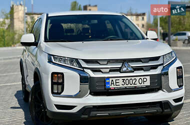 Внедорожник / Кроссовер Mitsubishi ASX 2021 в 