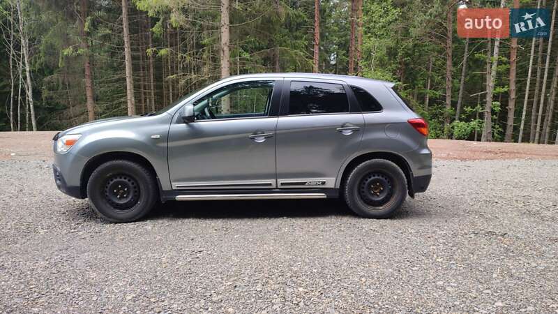 Внедорожник / Кроссовер Mitsubishi ASX 2010 в Пятихатках