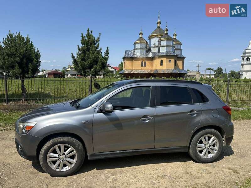 Внедорожник / Кроссовер Mitsubishi ASX 2012 в Перегинском