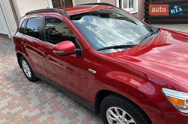 Внедорожник / Кроссовер Mitsubishi ASX 2014 в 