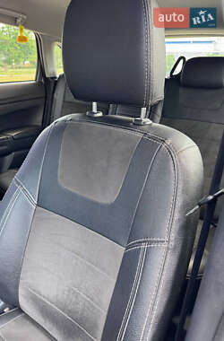 Внедорожник / Кроссовер Mitsubishi ASX 2012 в 