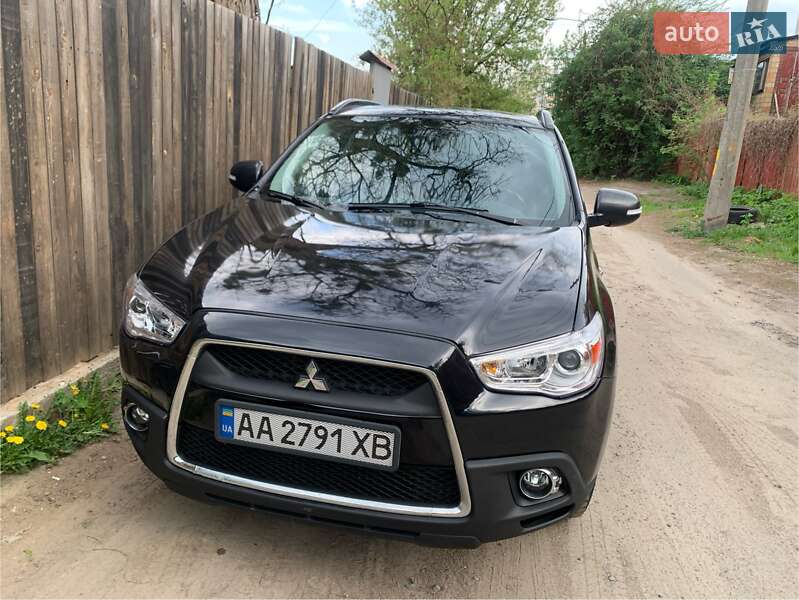 Mitsubishi ASX 2011
