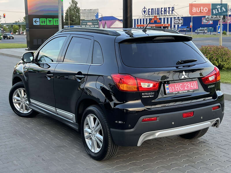 Позашляховик / Кросовер Mitsubishi ASX 2011 в Ковелі