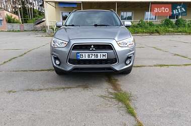 Внедорожник / Кроссовер Mitsubishi ASX 2013 в 