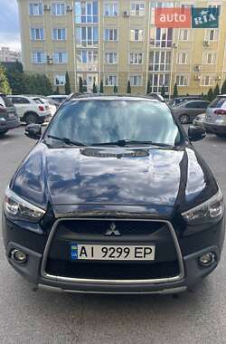 Внедорожник / Кроссовер Mitsubishi ASX 2010 в 