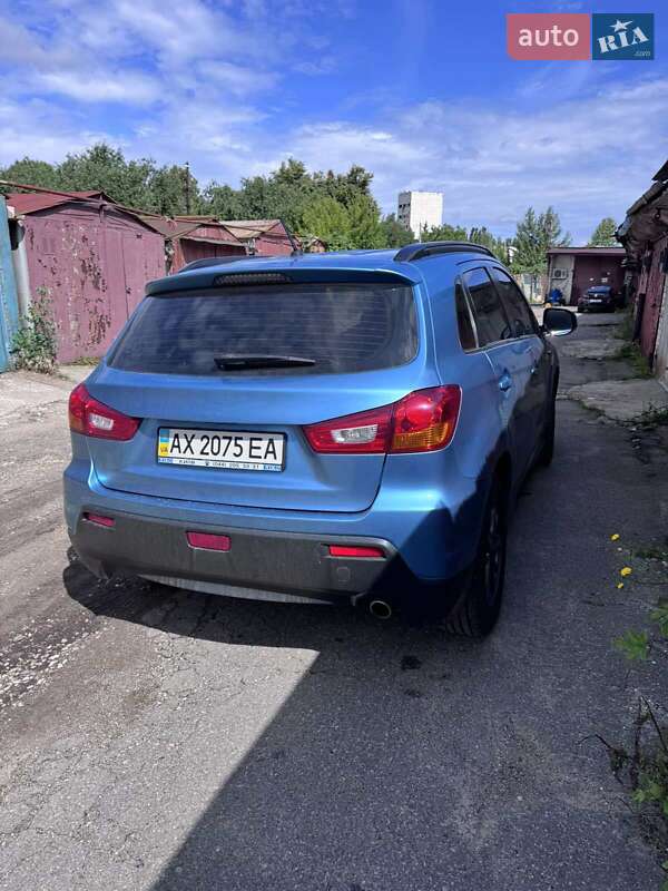 Внедорожник / Кроссовер Mitsubishi ASX 2011 в Киеве