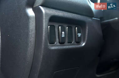 Внедорожник / Кроссовер Mitsubishi ASX 2010 в 