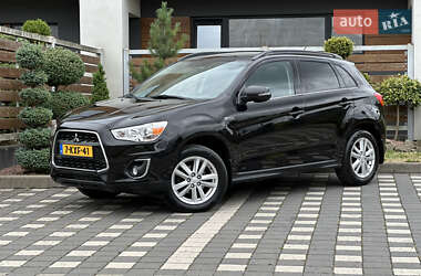 Внедорожник / Кроссовер Mitsubishi ASX 2014 в 