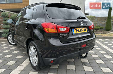 Внедорожник / Кроссовер Mitsubishi ASX 2014 в 
