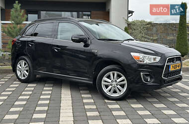 Внедорожник / Кроссовер Mitsubishi ASX 2014 в 