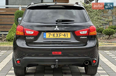 Внедорожник / Кроссовер Mitsubishi ASX 2014 в 