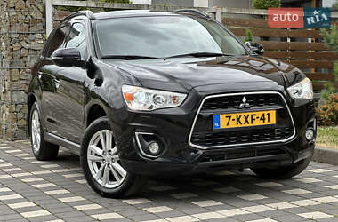 Внедорожник / Кроссовер Mitsubishi ASX 2014 в 