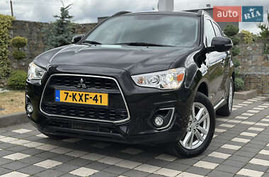 Внедорожник / Кроссовер Mitsubishi ASX 2014 в 