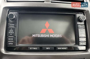Внедорожник / Кроссовер Mitsubishi ASX 2014 в 