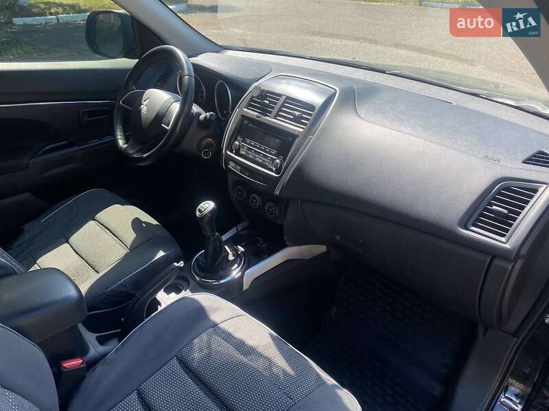 Позашляховик / Кросовер Mitsubishi ASX 2014 в Львові