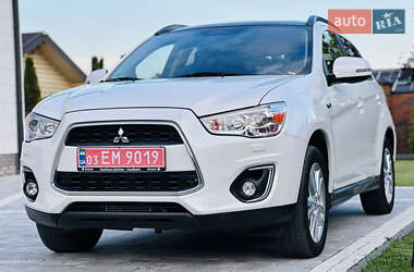 Внедорожник / Кроссовер Mitsubishi ASX 2014 в 
