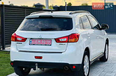 Внедорожник / Кроссовер Mitsubishi ASX 2014 в 