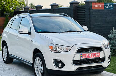 Внедорожник / Кроссовер Mitsubishi ASX 2014 в 