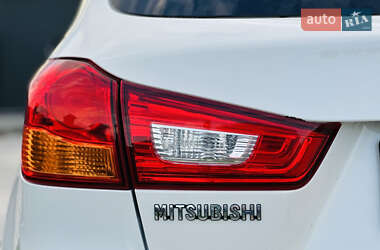 Внедорожник / Кроссовер Mitsubishi ASX 2014 в 