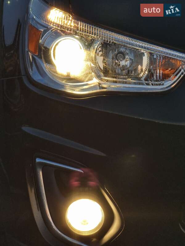 Внедорожник / Кроссовер Mitsubishi ASX 2014 в Киеве