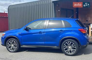 Внедорожник / Кроссовер Mitsubishi ASX 2016 в 