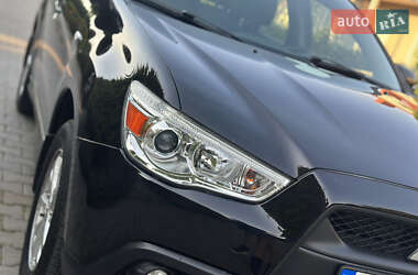 Внедорожник / Кроссовер Mitsubishi ASX 2010 в 