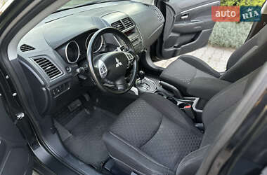 Внедорожник / Кроссовер Mitsubishi ASX 2010 в 
