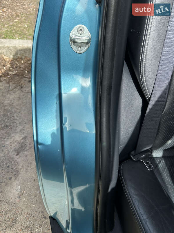 Внедорожник / Кроссовер Mitsubishi ASX 2010 в Славутиче