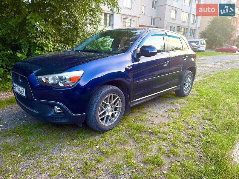 Внедорожник / Кроссовер Mitsubishi ASX 2010 в Хмельницком