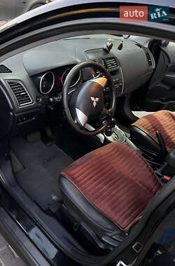 Внедорожник / Кроссовер Mitsubishi ASX 2011 в 