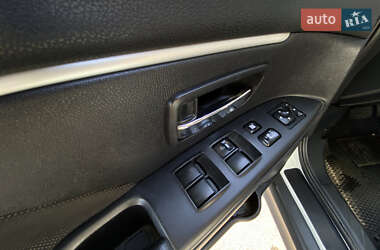 Внедорожник / Кроссовер Mitsubishi ASX 2010 в 