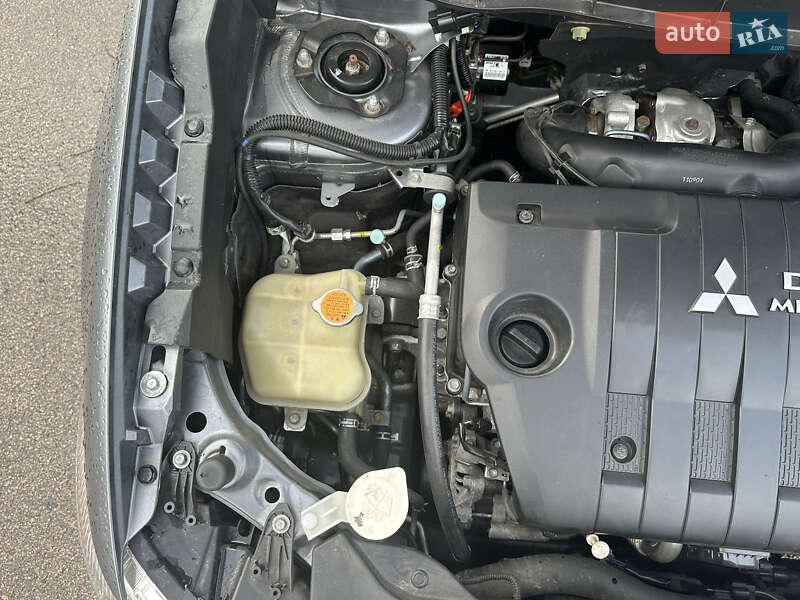 Внедорожник / Кроссовер Mitsubishi ASX 2011 в Овруче