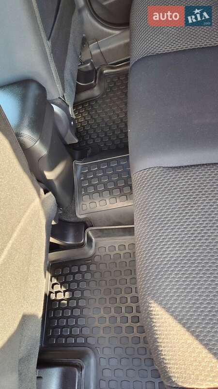 Внедорожник / Кроссовер Mitsubishi ASX 2019 в Киеве фото 31 Внедорожник / Кроссовер Mitsubishi ASX 2019 в Киеве