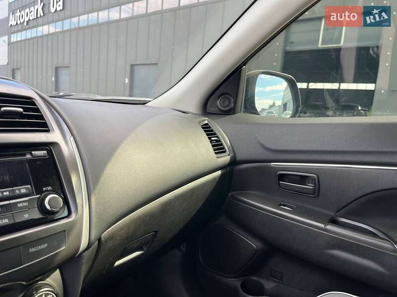 Внедорожник / Кроссовер Mitsubishi ASX 2014 в Львове