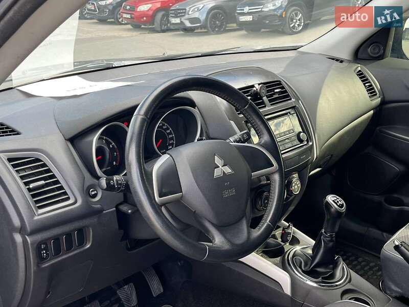Внедорожник / Кроссовер Mitsubishi ASX 2014 в Львове